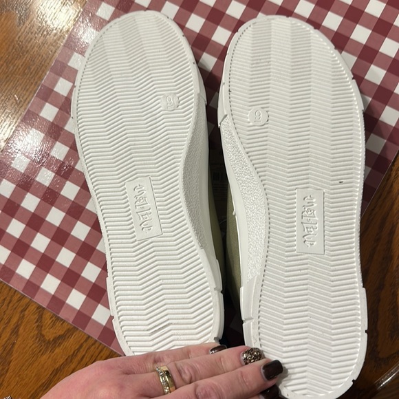 Mad Love Women's Fran Sneakers - Green canvas sneakers - chunky sole & cushion - Picture 9 of 10